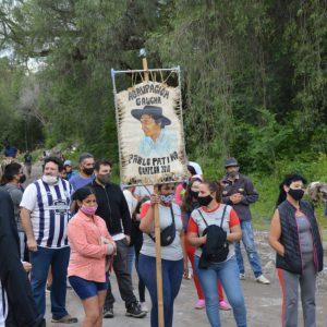Caminata simbólica en defensa del Camino Provincial S-514, la cultura y la historia de Malagueño